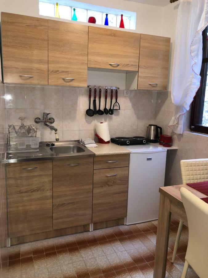 Apartment Nicolas Котор Экстерьер фото